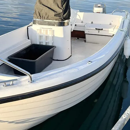 Hébergement de vacances 6 Person In Bjarkoy