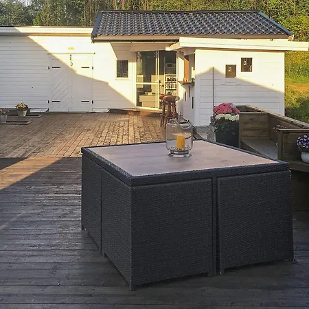 4 Star Holiday Home In Bjarkoy * Leirvag (Troms)