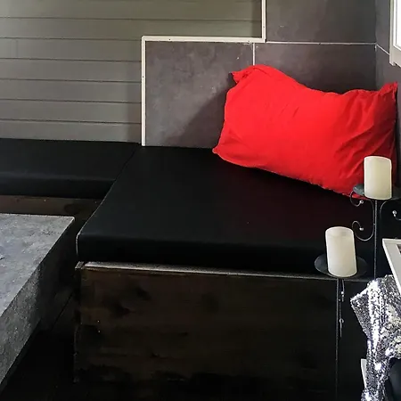 4 Star In Bjarkoy