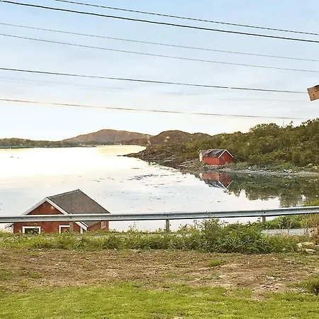 6 Person Holiday Home In Bjarkoy *